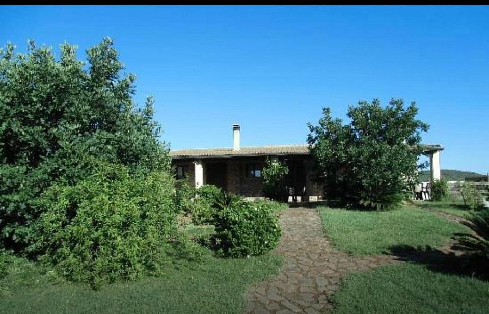 Villa Particular Tottubella Exterior photo